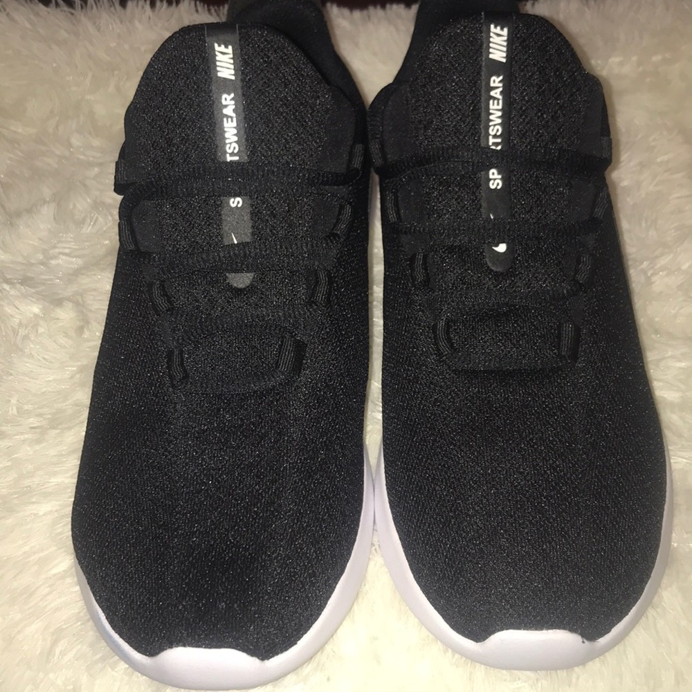 Men’s Nike Viale size 10 new black